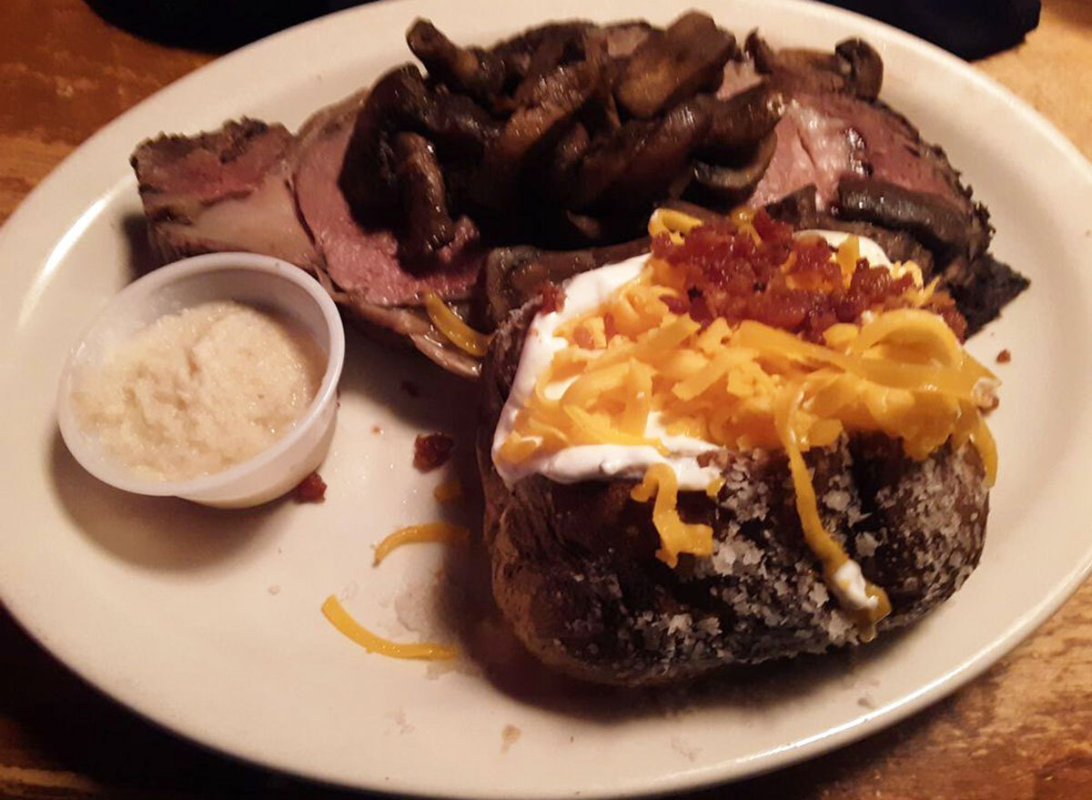 texas roadhouse loaded baked potato