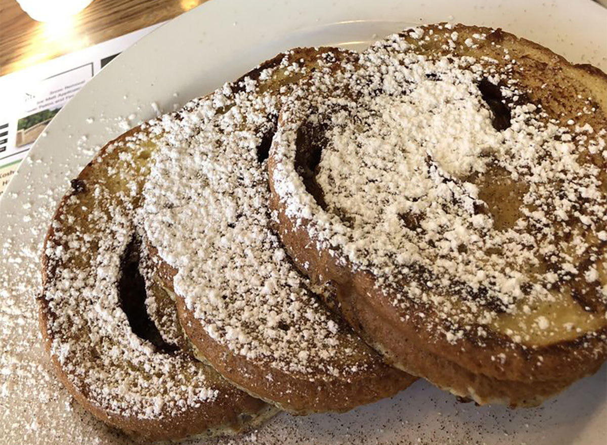 cinnamon roll french toast scotts diner ohio