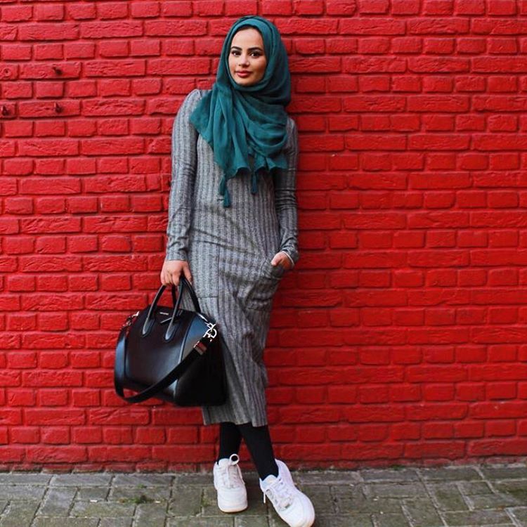 unbelievably_beautiful_women_wearing_hijabs_on_ig_21