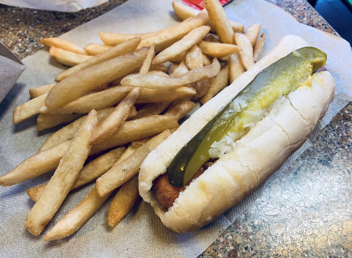 new jersey hot dog johnnys