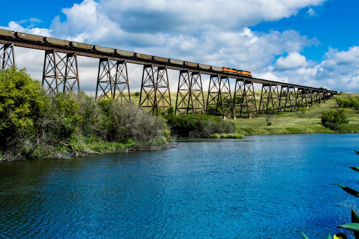 bridge in valley city north dakota