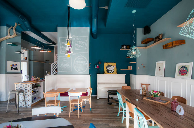 cutest-cafes-from-around-the-world-every-girl-should-visit-10