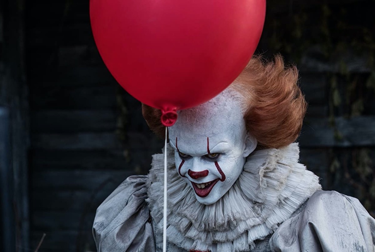 bill skarsgard as pennywise in it