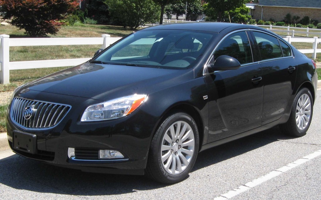 Buick_Regal rental cars