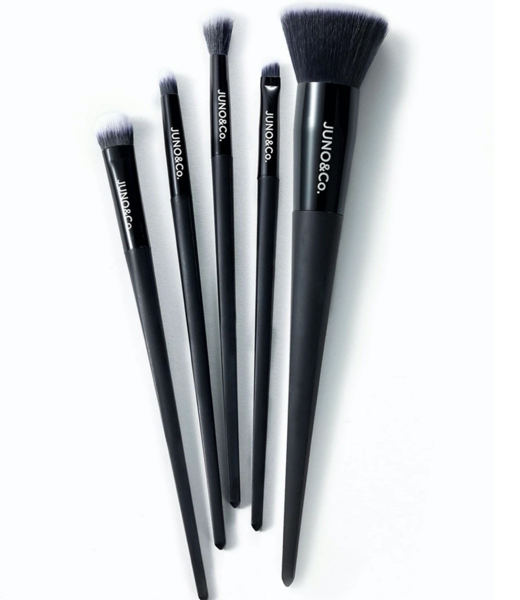 black matte makeup brushes