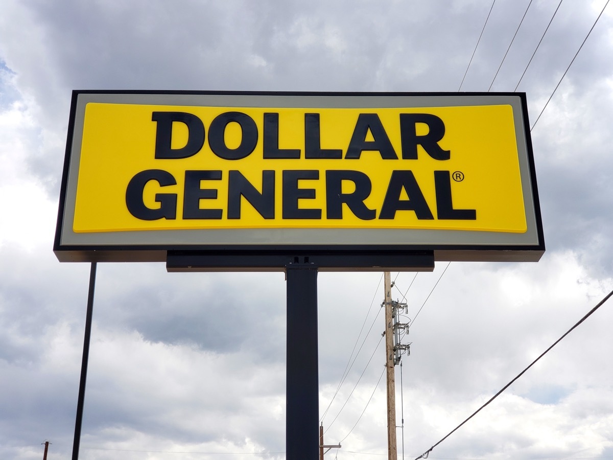 dollar general store