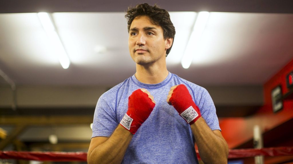 15_Photos_Of_Justin_Trudeau_That'll_Make_Your_Heart_Skip_a_Beat_12