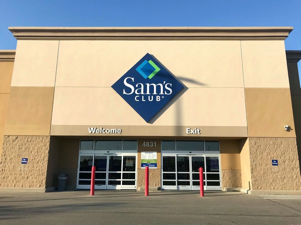 Main entrance of a Sam's Club store in Fargo, North Dakota