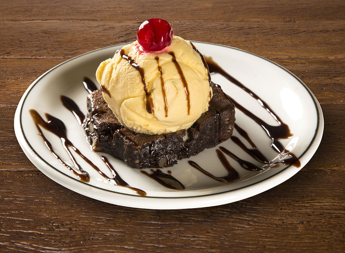 brownie and ice cream