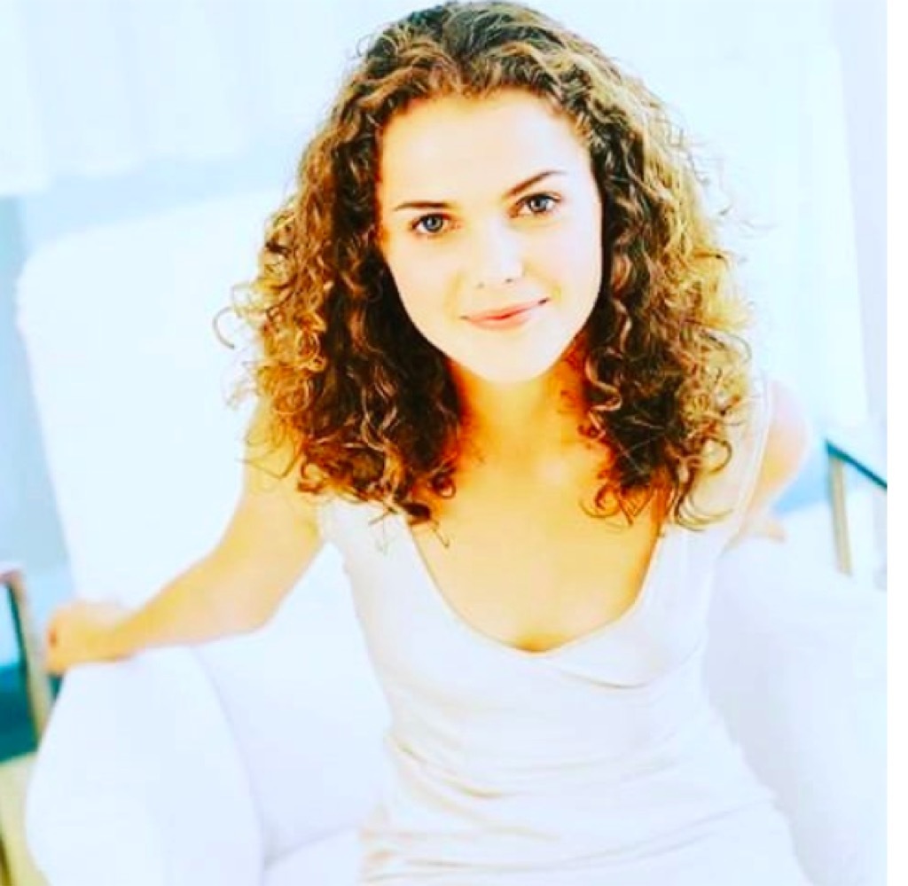 Keri Russell iconic curls