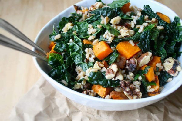 kale, farro, & sweet potato salad