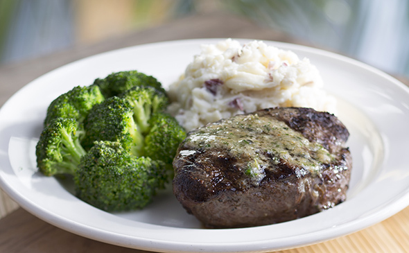 bahama breeze grilled top sirloin steak