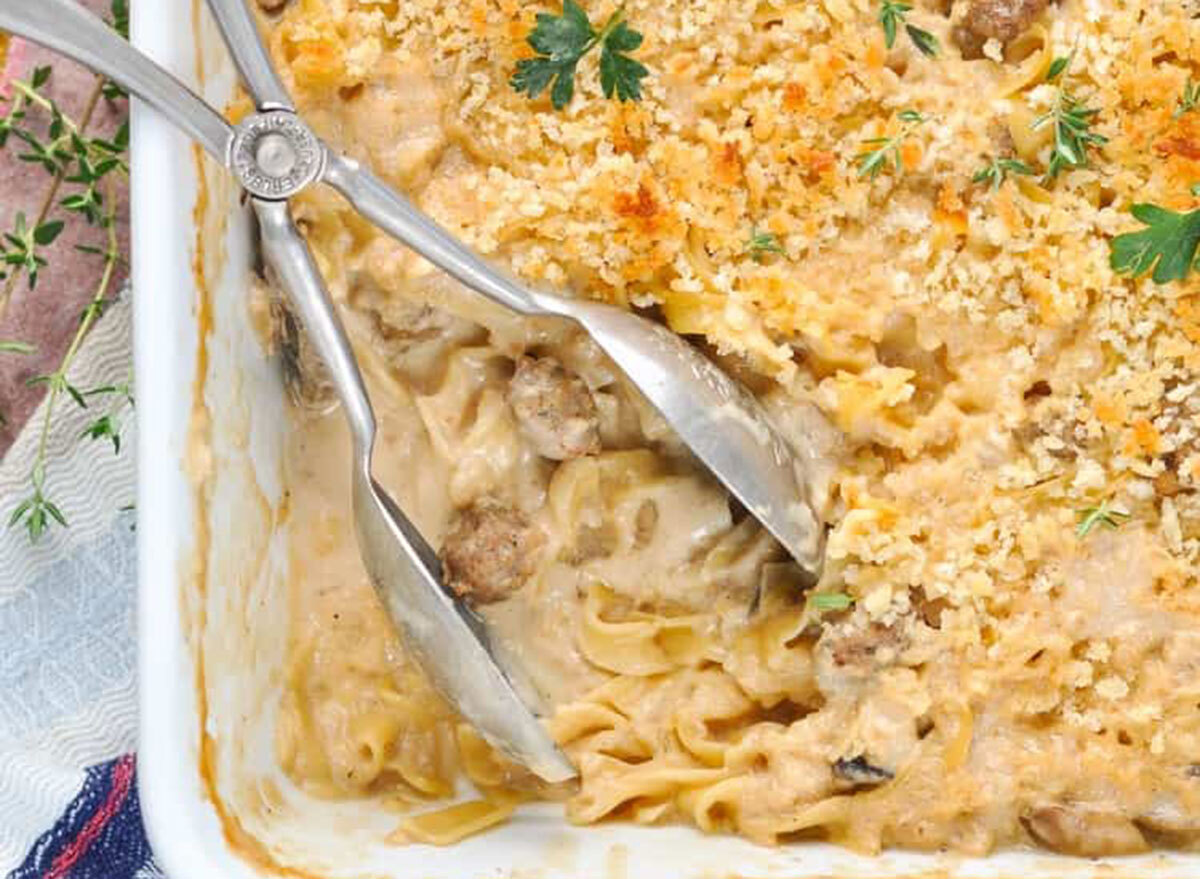 dump and bake beef stroganoff