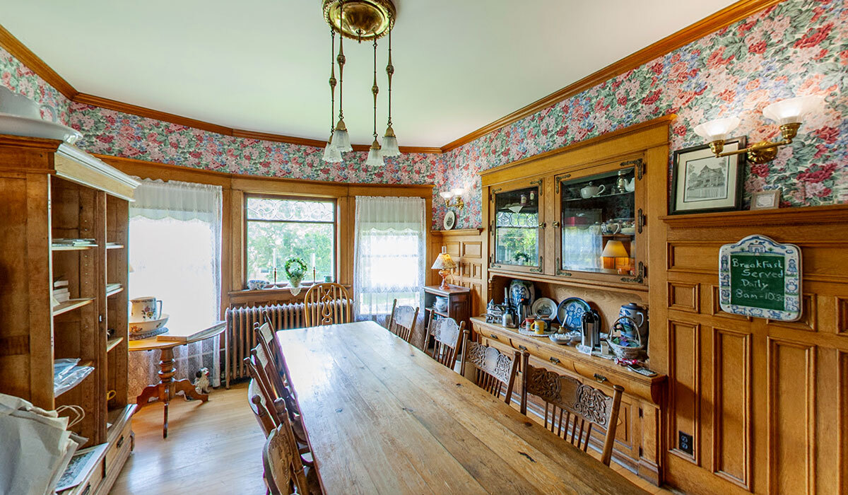 White Lace Inn Dining Room