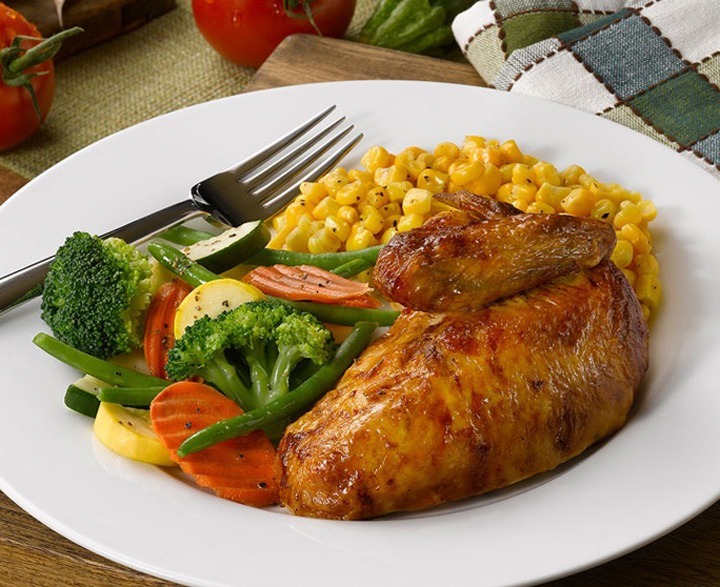 boston market chicken and veggies