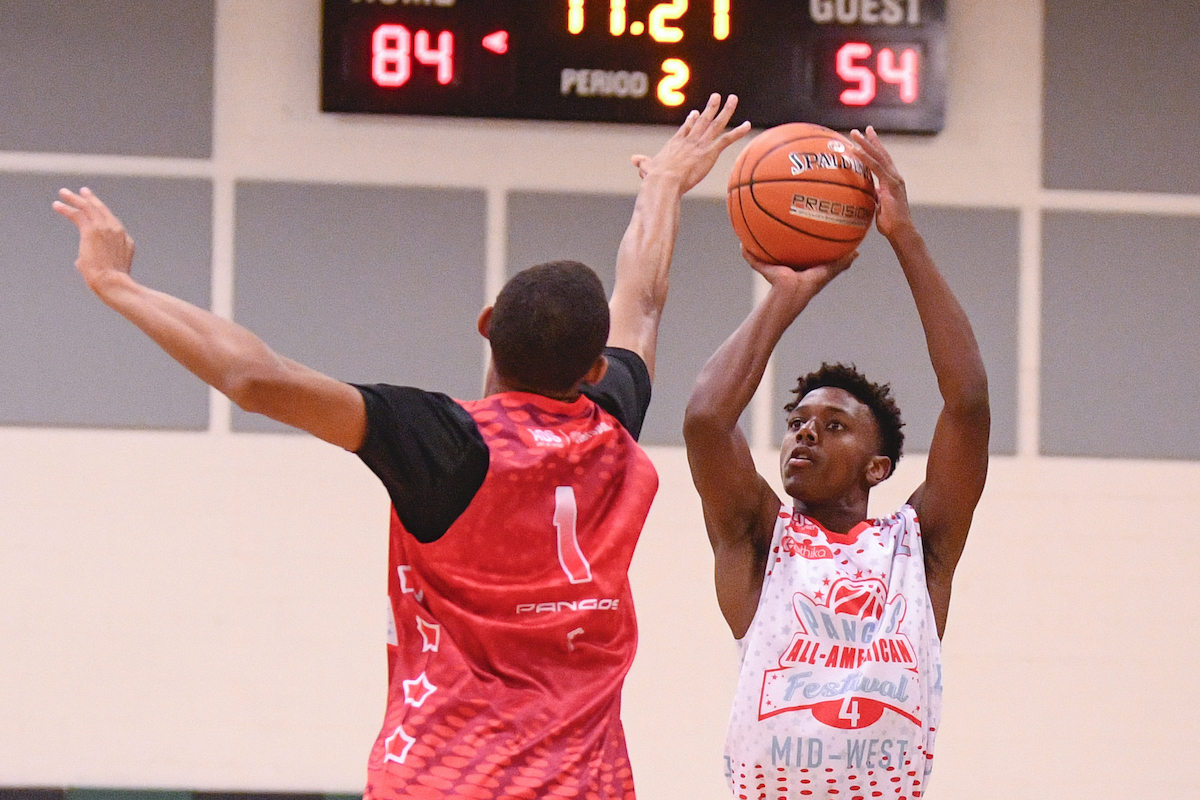 Hercy Miller, from Minnehaha High School, shoots over a defender during the Pangos All-American Festival on November 8, 2020 at AZ Compass Prep in Chandler, AZ.