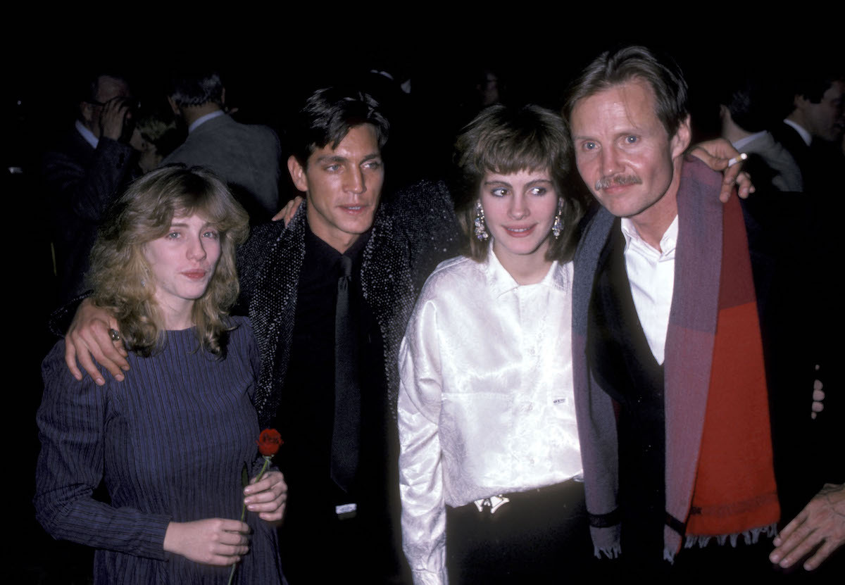 Lisa, Eric, and Julia Roberts and Jon Voight at the 