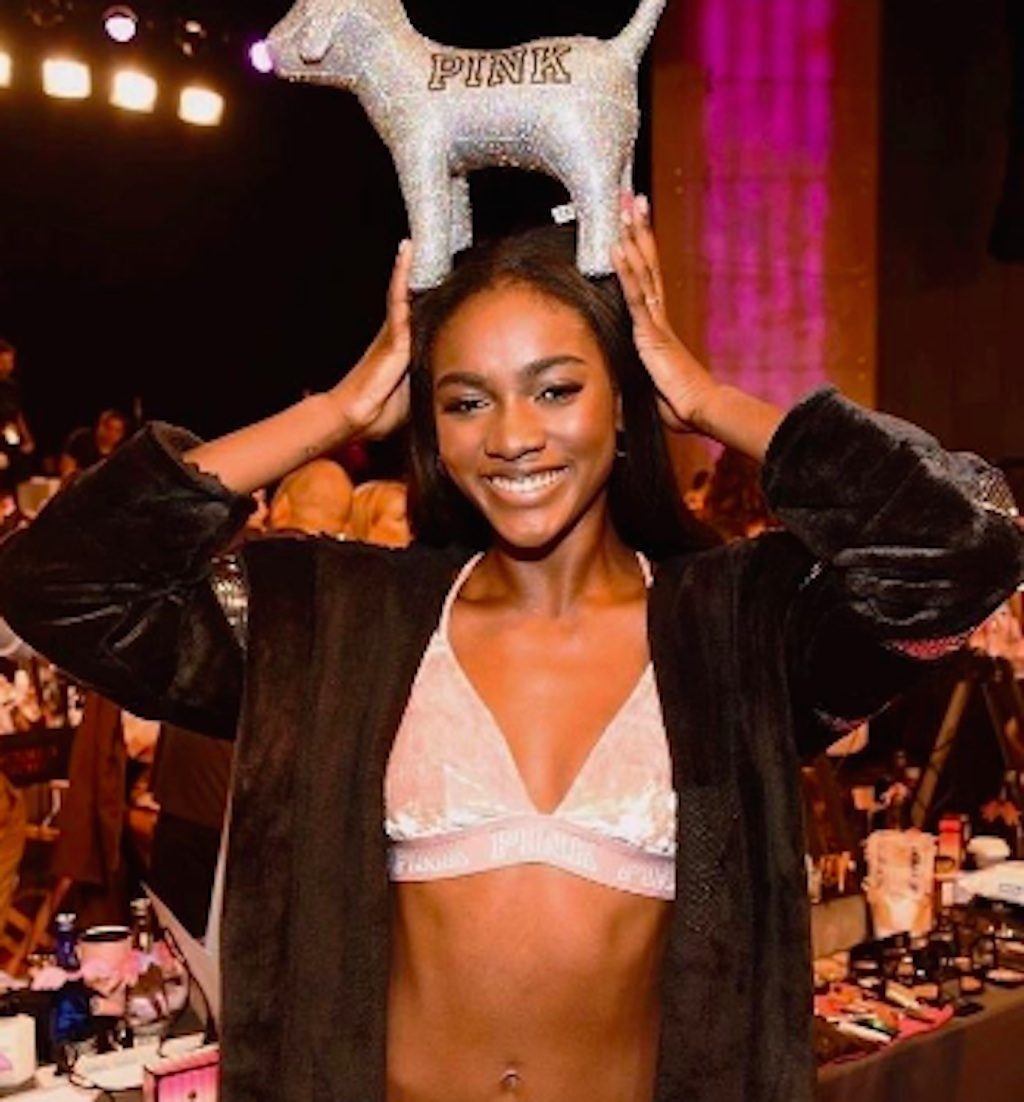 Zuru Tibby at the VS Show 2017