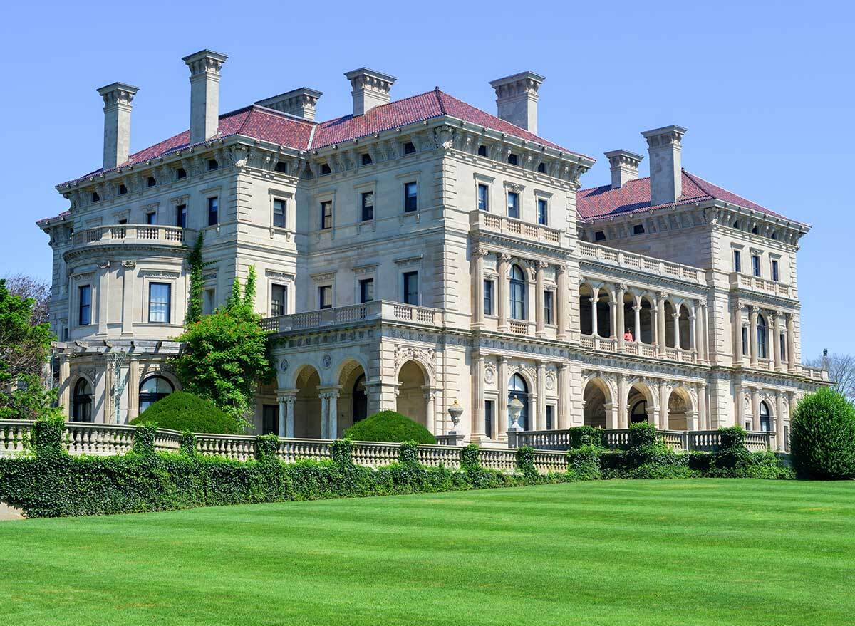 breakers mansion newport rhode island