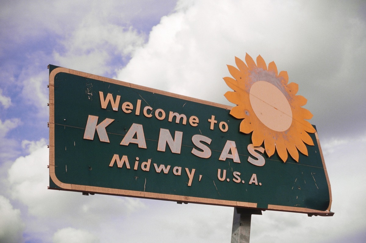 kansas state welcome sign, iconic state photos