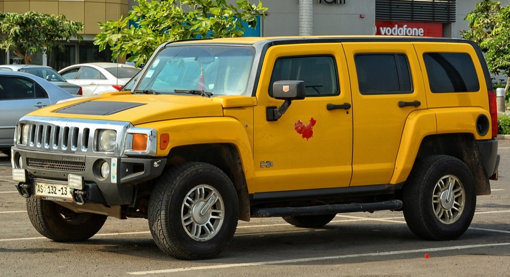 yellow hummer