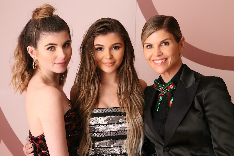 Lori Loughlin Kids   | 8 Lesser Known Facts About Lori Loughlin  | Her Beauty